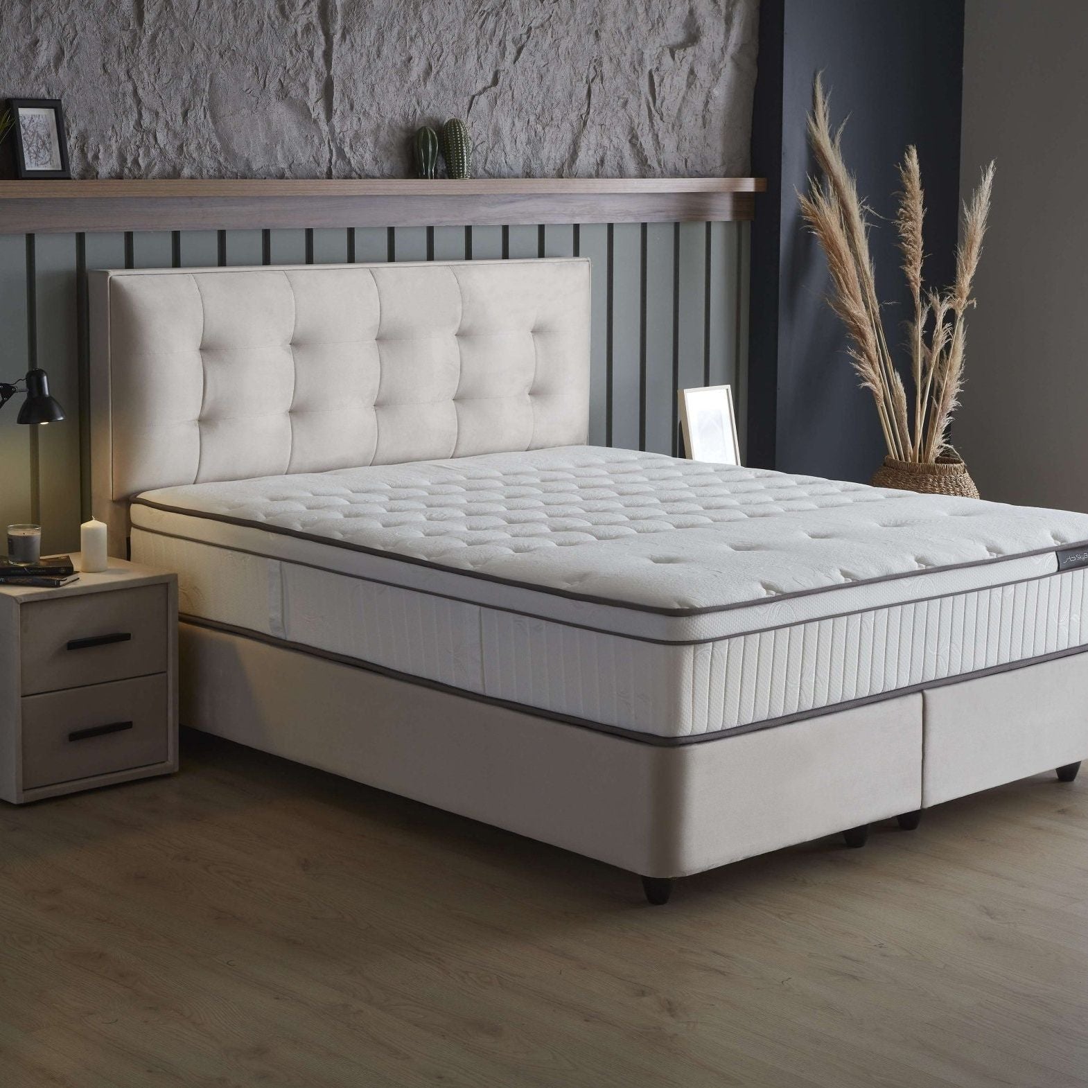 Boxspring met opbergruimte Matt Beige