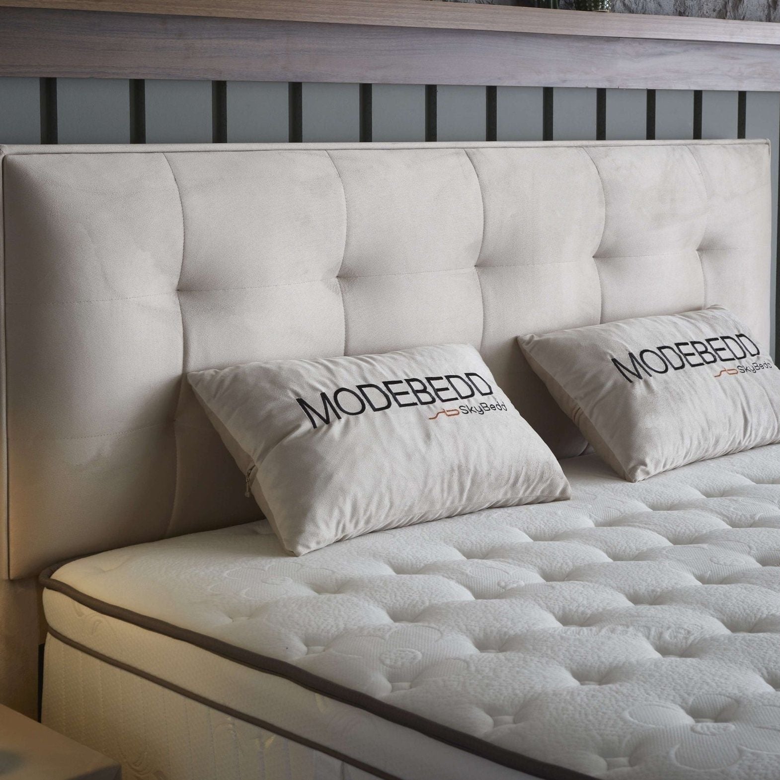 Boxspring met opbergruimte Matt Beige