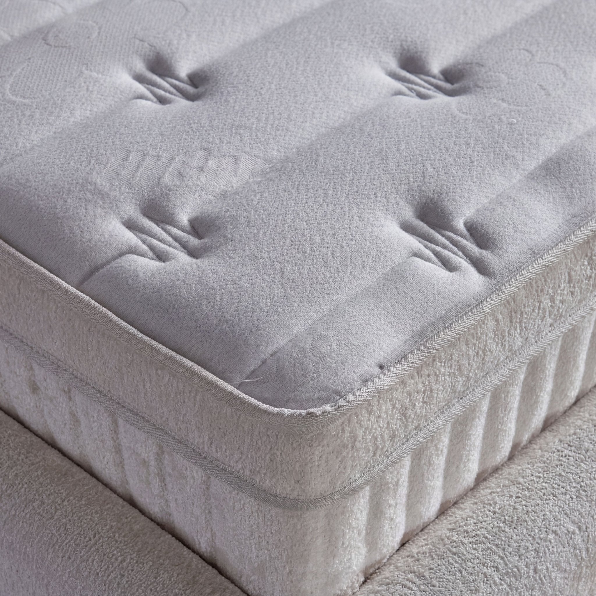 Boxspring met opbergruimte Sora